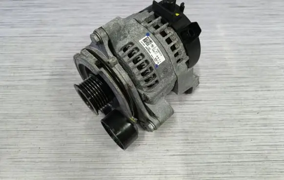 Mini Cooper Countryman F60 Generator/alternator 8680374 12318680374