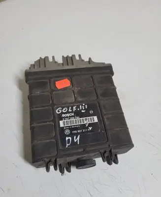 Volkswagen Golf III Engine control unit/module 0261200784 1H0907311H