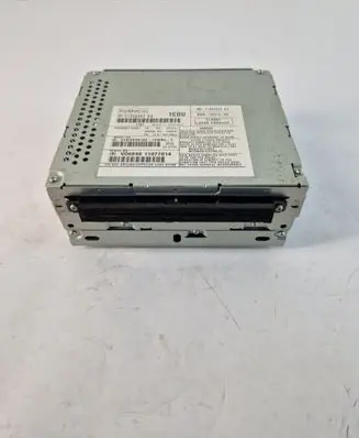 Radio/CD/DVD/GPS head unit