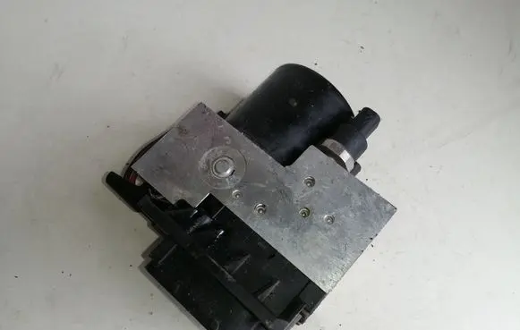 Mercedes-Benz A W168 ABS Pump A0044310912 0265202461