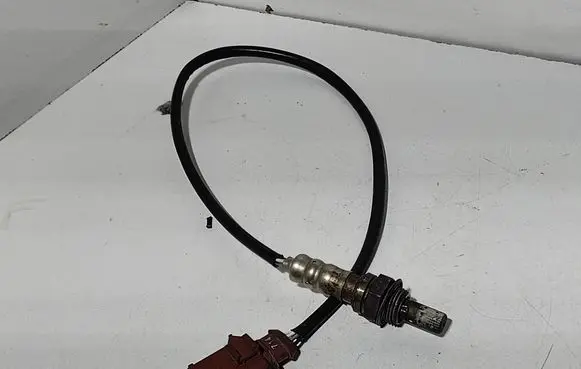 Audi A4 S4 B7 8E 8H Lambda probe sensor 06E906265N