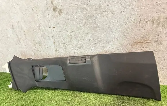 Volvo XC90 (B) pillar trim (top) 31651534