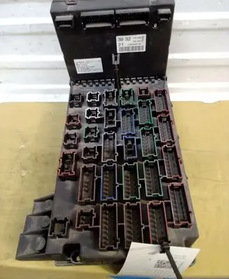 Mercedes-Benz ML W163 Fuse module 1635453932 05371021 219850982739