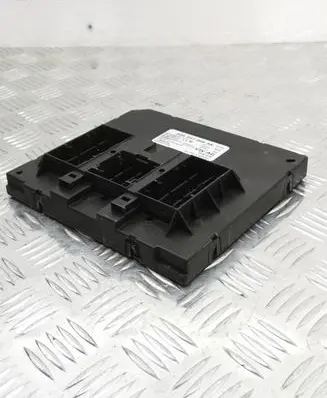 Volkswagen Golf VII BSM Control unit 5Q0937086AK F005V01739