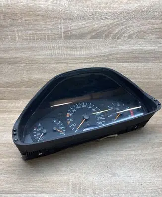 Mercedes-Benz E W210 Speedometer (instrument cluster) 2105406547 87001345