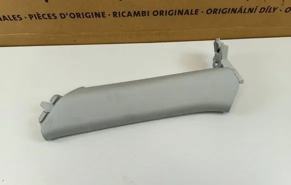 Audi Q3 8U (C) pillar trim 8U0867288B M7091 ND09