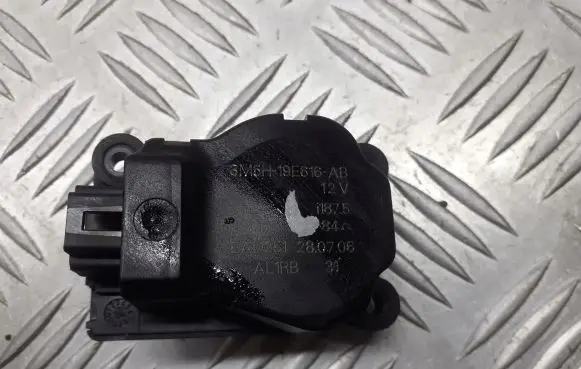 Ford Focus A/C air flow flap actuator/motor 3M5H-19E616-AB