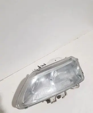 Renault Laguna I Headlight/headlamp 302142617