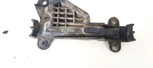 Audi A6 S6 C4 4A Front bumper mounting bracket 4A0807481A