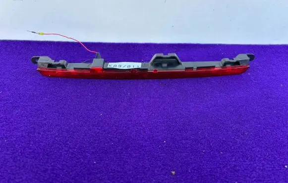 Mercedes-Benz GLA W156 Third/center stoplight A1569069600