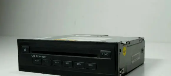 Audi A6 S6 C6 4F CD/DVD changer 4E0910110C