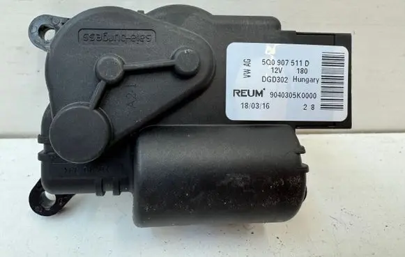 Audi TT TTS RS Mk3 8S Air flap motor/actuator 5Q0907511D
