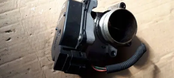 Audi A4 S4 B8 8K Throttle valve 064801282
