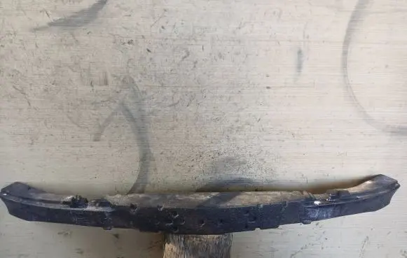 Mercedes-Benz A W168 Front bumper foam support bar A1688851037
