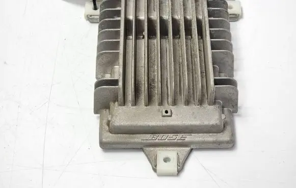 Maserati GranTurismo Sound amplifier 298116001