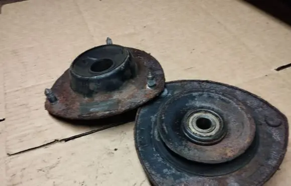 Chrysler Sebring (ST-22 - JR) Coil spring mount 