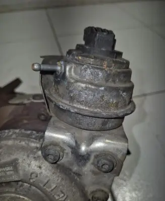 Seat Alhambra (Mk2) Turbine electric control actuator NOCODE