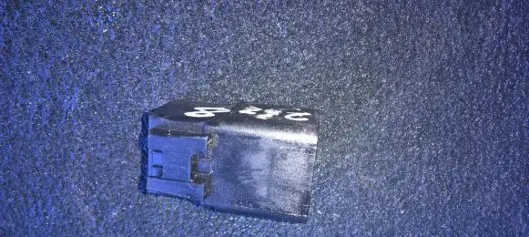 Jaguar XJ X308 Other relay LNA6706AA V23136-A1-X9