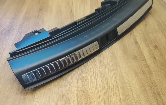 Porsche Macan (95B) Trunk/boot sill cover protection 95B864483