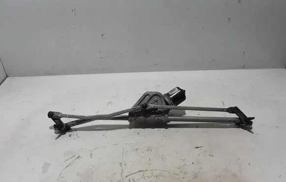 Mini One - Cooper Coupe R56 Front wiper linkage 8377427