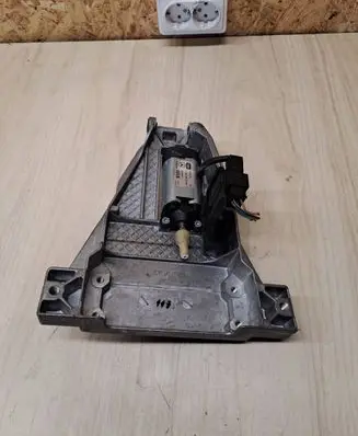 Chrysler 300 - 300C Steering column adjust motor A2205400288 070206B 404476
