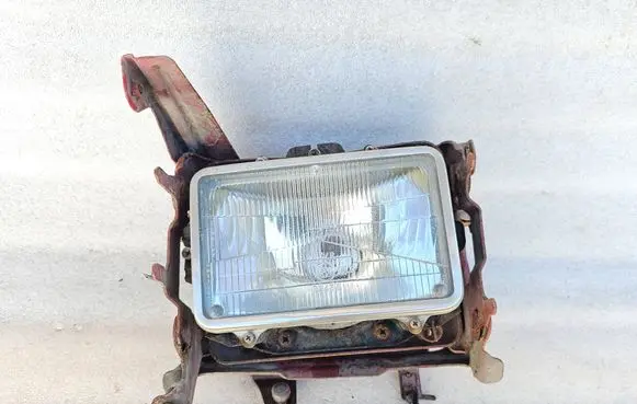Mitsubishi Eclipse (D21A/D22A/D27A) Headlight/headlamp MB580241 02455 00117016