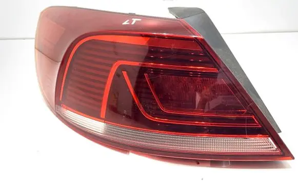 Volkswagen PASSAT CC Rear/tail lights 3C8945207AD