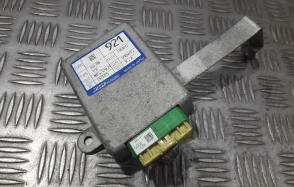 Mitsubishi Carisma Other control units/modules MR420921 00595