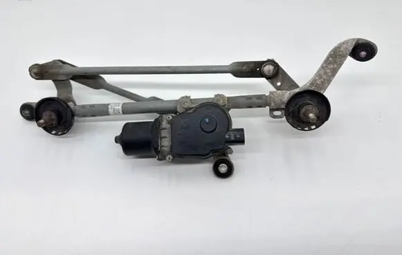 Nissan Leaf I (ZE0) Front wiper linkage and motor 288003NF0A