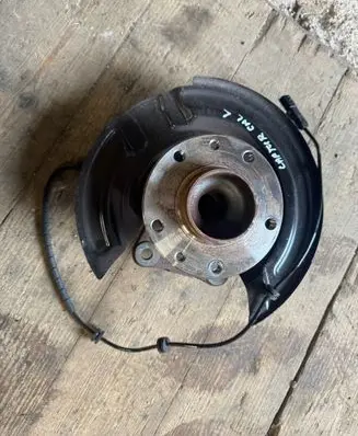 Renault Captur II Rear wheel hub AFC33030