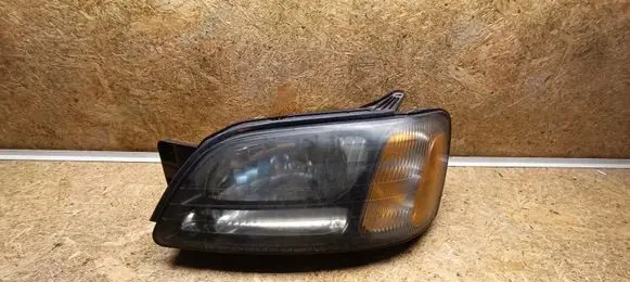 Subaru Outback Headlight/headlamp 93570105