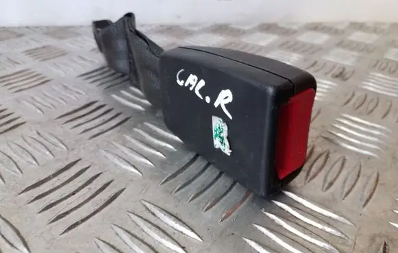 KIA Sorento Rear seatbelt buckle