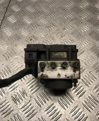 Nissan Note (E11) ABS Pump 476609U100 0265231732 0265800518