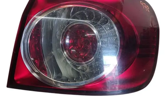 Volkswagen Golf Plus Rear/tail lights 5M0945096R 89034129