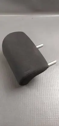 Toyota Avensis T270 Rear seat headrest 