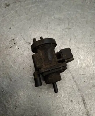 Mercedes-Benz Vaneo W414 Turbo solenoid valve A0005450527