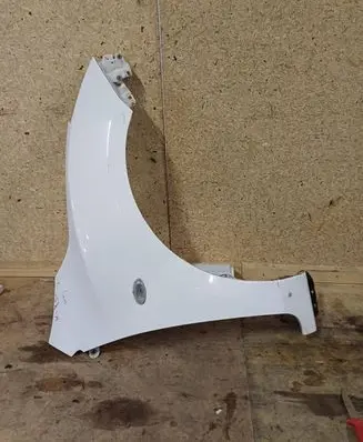 Mazda 3 II Fender 121212