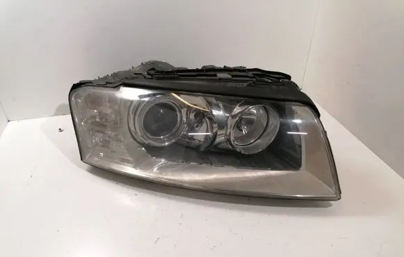 Audi A8 S8 D3 4E Headlight/headlamp