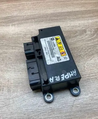 Chevrolet Cruze Airbag control unit/module 13584904