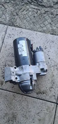 BMW 5 GT F07 Starter motor 8574102