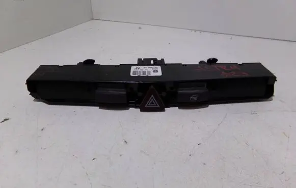 Opel Astra H Hazard light switch 13100105