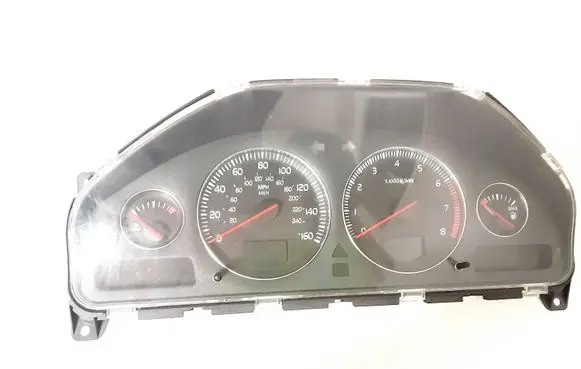 Volvo XC90 Speedometer (instrument cluster) 30682279