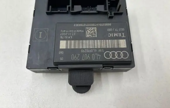 Audi Q7 4L Door control unit/module 4L0907290 4L0910290 0033TFJ0001