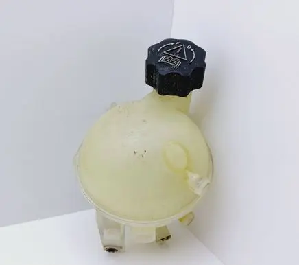 Peugeot 307 Coolant expansion tank/reservoir 