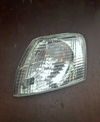 Volkswagen PASSAT B5 Front indicator light 084411516LF
