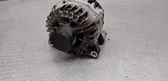 Peugeot 407 Generator/alternator 2543457A