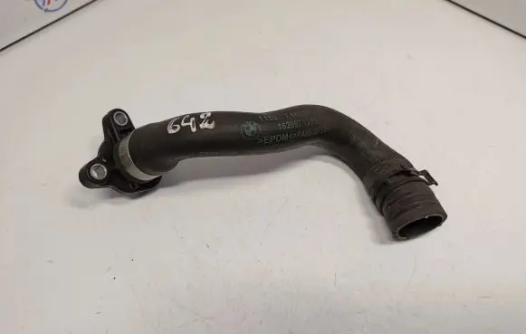 BMW 4 F32 F33 Engine coolant pipe/hose 11537603514