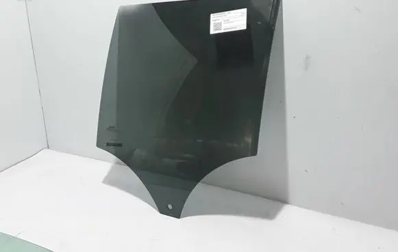 Volvo XC40 Rear door window glass 31442379