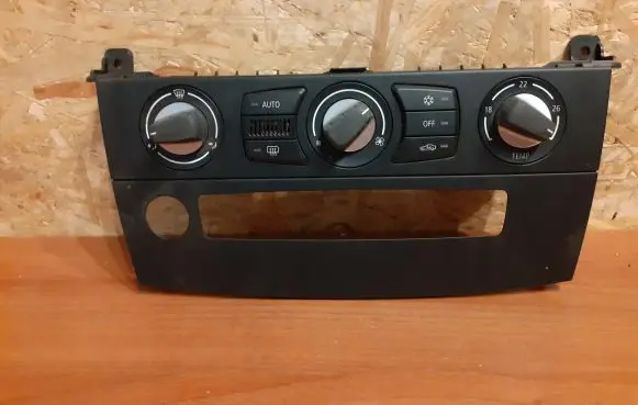 BMW 5 E60 E61 Interior fan control switch 9177712 6976361