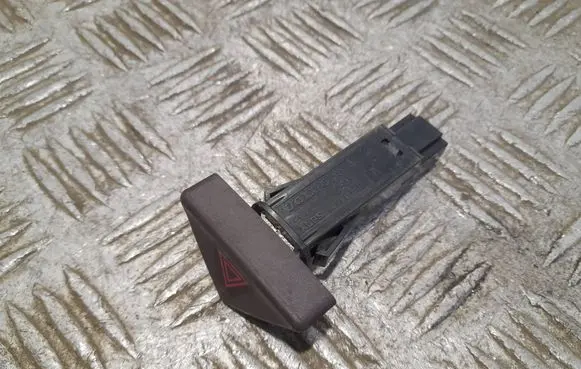 Volvo V70 Hazard light switch 30739320 06W502